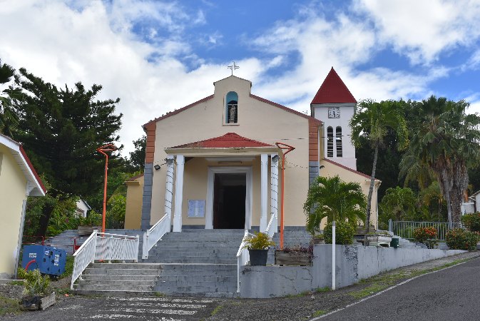 231.Guad_Deshaies-Église Saint Pierre et Saint Paul