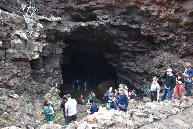 047.Cueva de Los Verdes