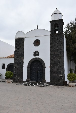 080.San Bartolomé-Iglésia de San Bartolomé