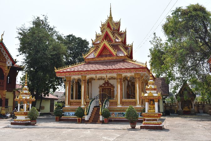 049_Vien_Wat That Luang Tai