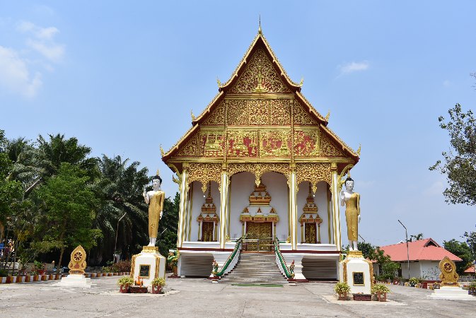 053_Vien_Wat That Luang North
