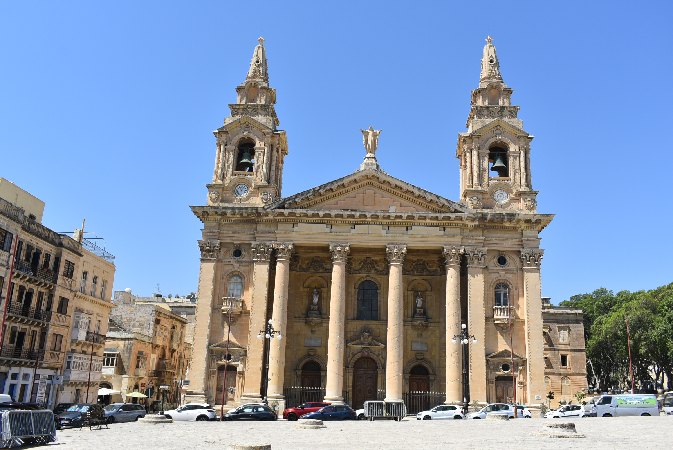 005.Valletta_St. Publius Parish Church