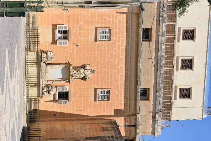 013.Valletta_Upper Barrakka-Joseph Zammit Statue 