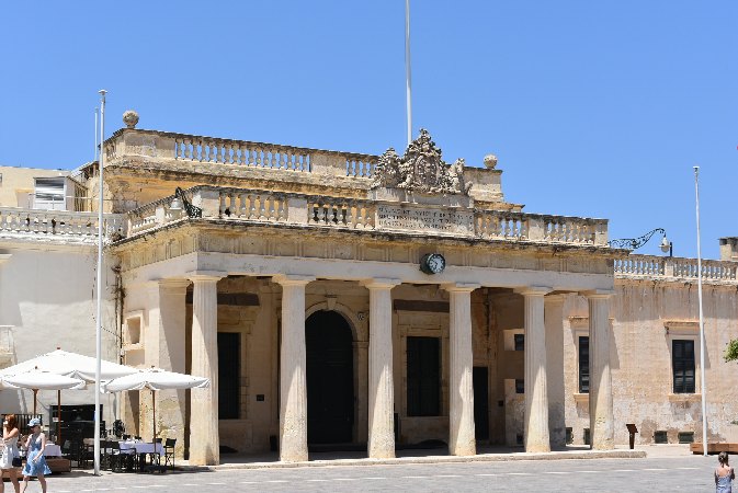 029.Valletta_St. George’s Square_Main Guard