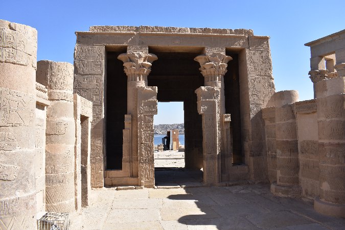 033.Eg_Philae Temple-Hathor Temple