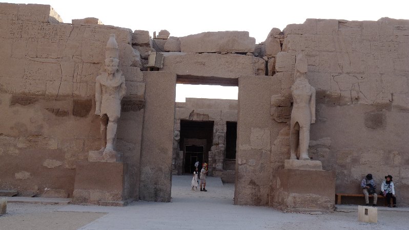 077.Eg_Karnak-Temple of Ramses III