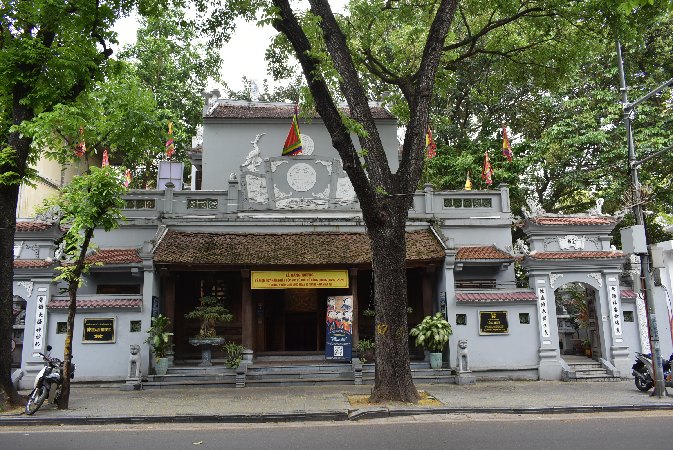 07_Vie_Hanoi-Dinh Nam Huong Temple