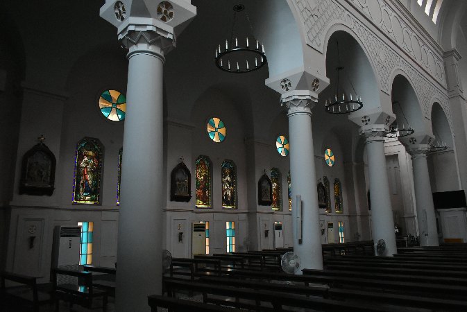 39_Vie_Hanoi-Cua Bac Church