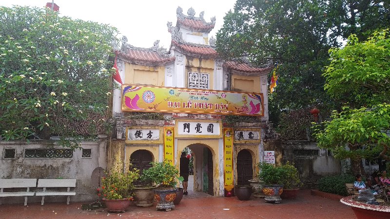 45_Vie_Hanoi-Chua Dien Huu Pagoda