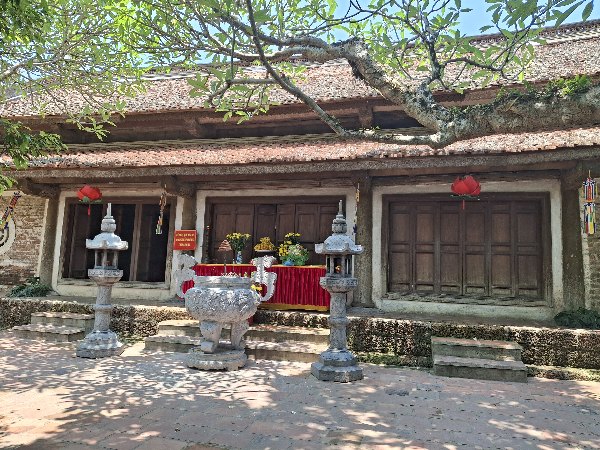 112_Vie_TaiPag-Tay Phuong Pagoda