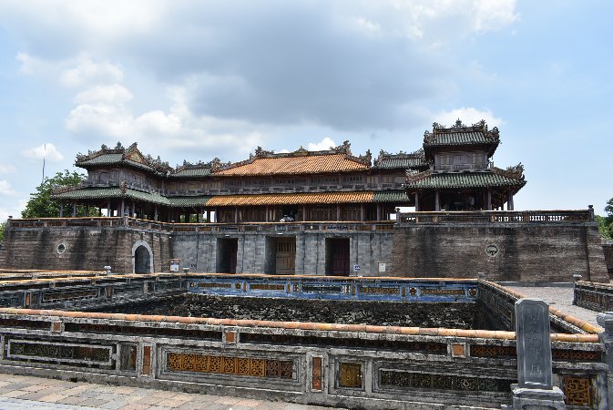 247_Vie_Hue-Meridian Gate