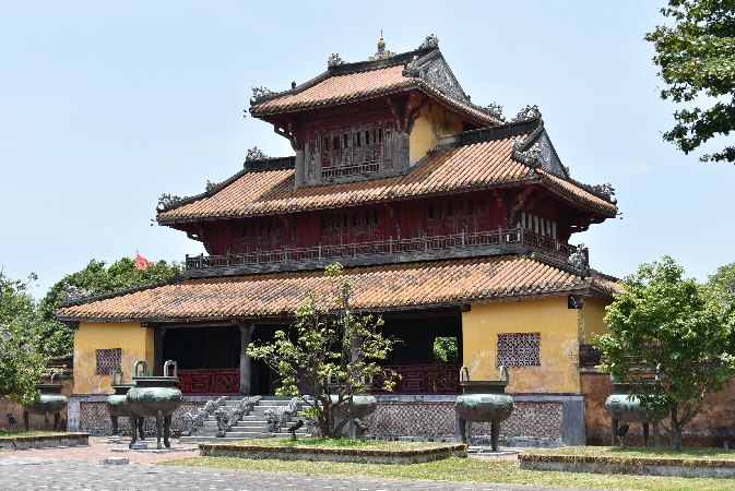 260_Vie_Hue-Hien Lam Pavilion
