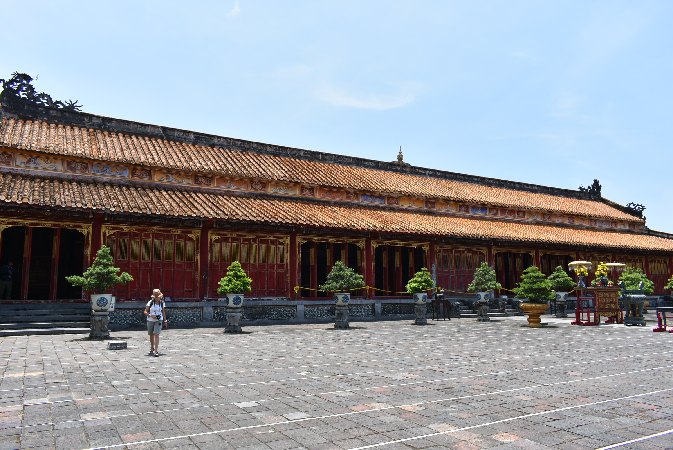 261_Vie_Hue-The To Temple
