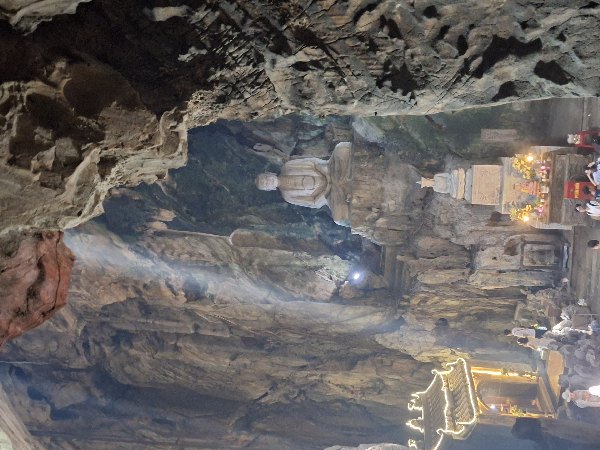 319_Vie_DaNang-MarbleMount-Huyen Khong Cave