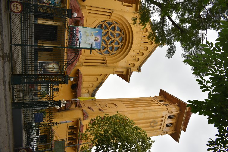 037__Vie_Hanoi-Cua Bac Churc