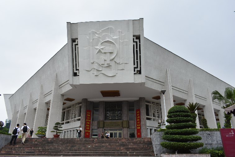 048__Vie_Hanoi-Ho Chi Minh Museu