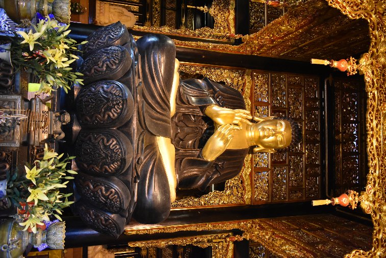 121__Vie_NinhBinh-Chua Van