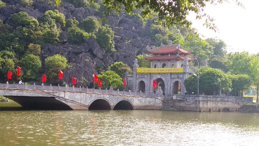 153__Vie_NinhBinh-Hoa Lu Ancient Capita