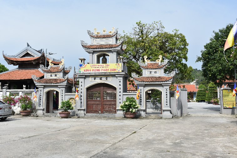 163__Vie_NinhBinh-Nhat Tru Pagod