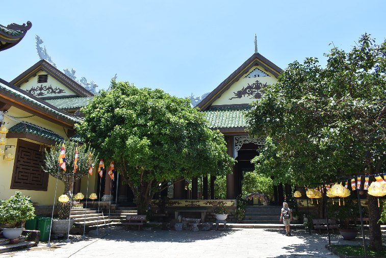 210__Vie_DaNang-Lady Buddha-Chua Linh Un