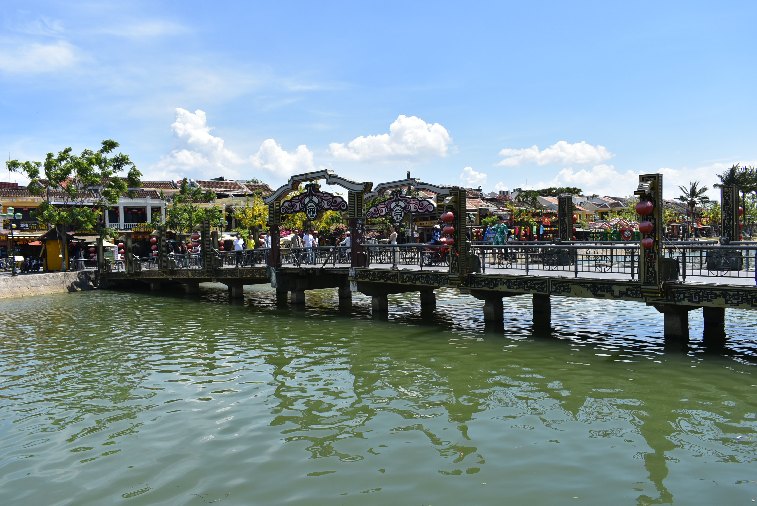 245__Vie_HoiAn-An Hoi Bridg